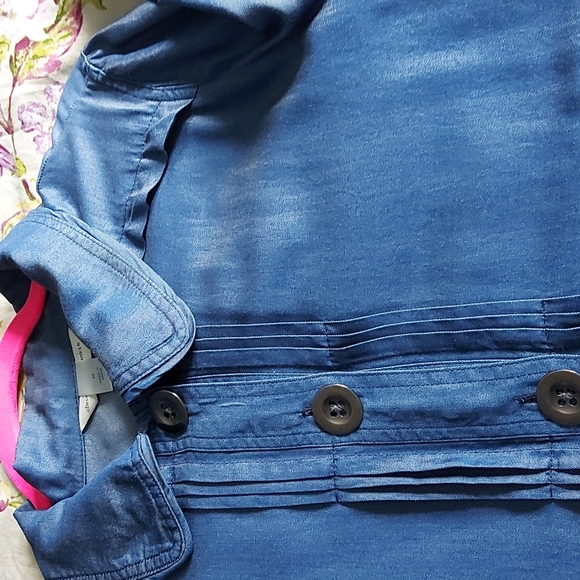 Christopher and Banks chambray light jacket size m - Picture 6 of 8